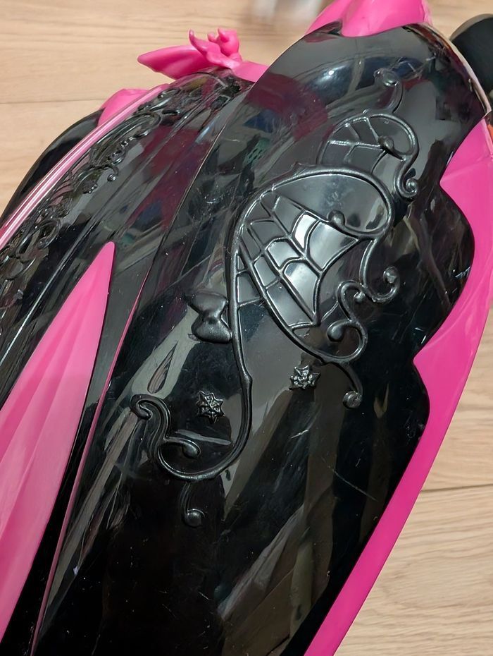Voiture draculora monster high - photo numéro 8