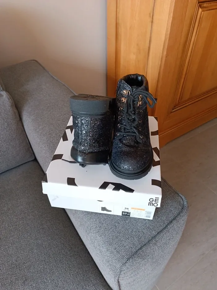 Chaussures montantes pailletées noires - photo numéro 5