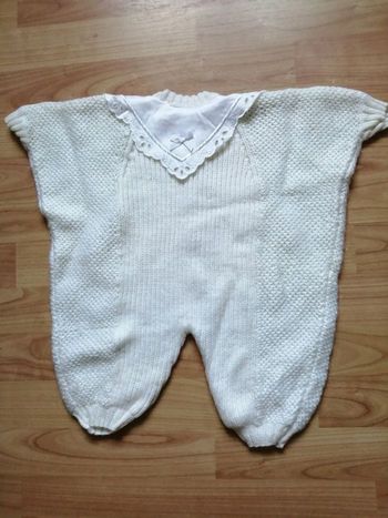 Combinaison blanche faite main 0/6mois
