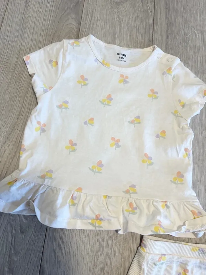 Ensemble 18mois fille - photo numéro 2