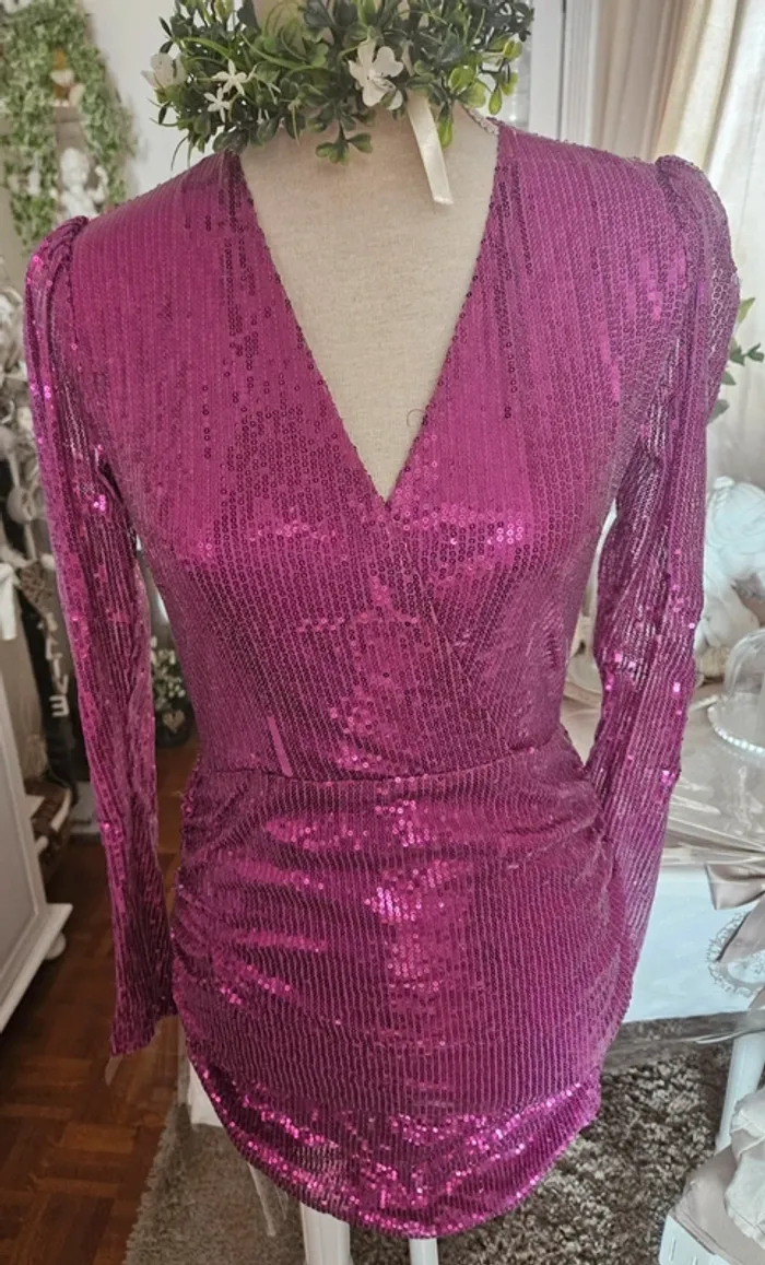 Robe rose fushia à sequins Jestoms Taille M - photo numéro 3