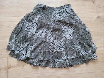 Jupe mi-longue taille 40