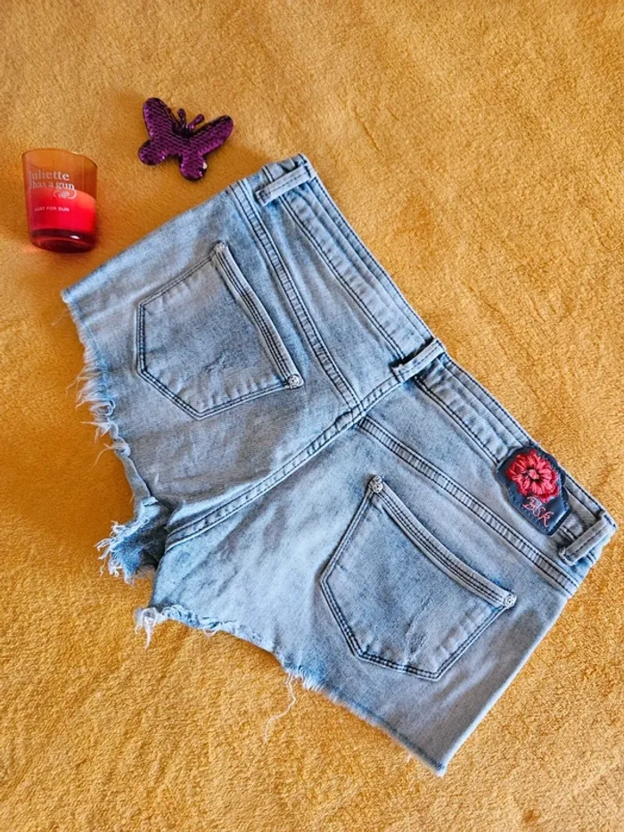 Short en jeans Bershka - photo numéro 3