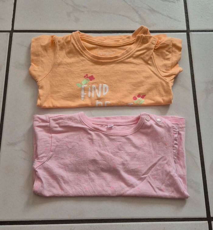 Lots 2 t-shirt bébé