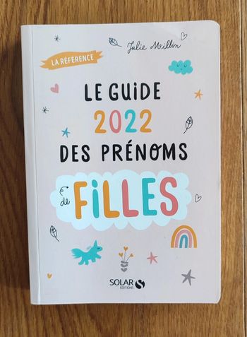 Le Guide des prénoms 2022