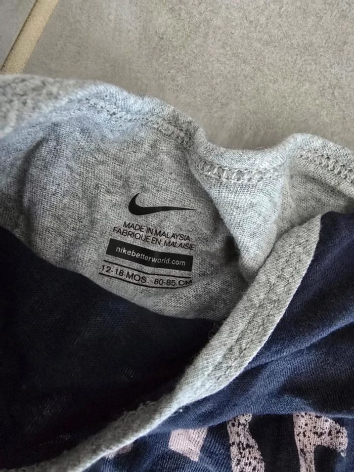 Tee shirt manches longues nike - photo numéro 2
