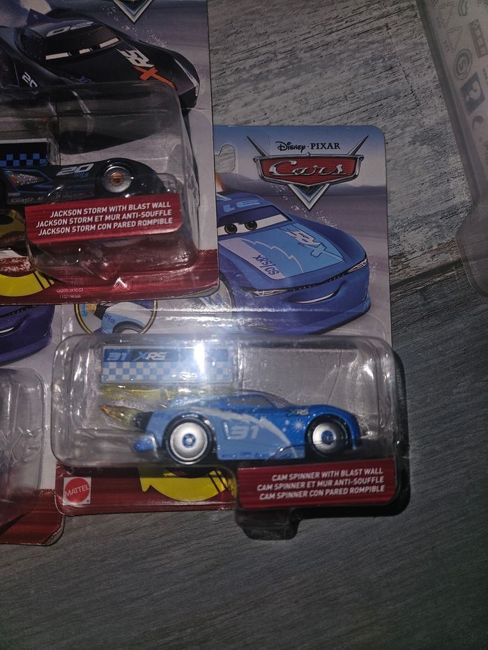 4 voitures cars Mattel neuves rare série spéciale xrs - photo numéro 4