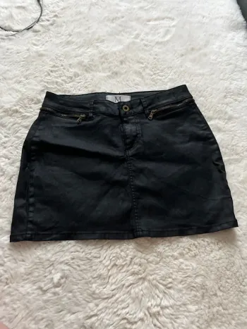 Minijupe, Zara