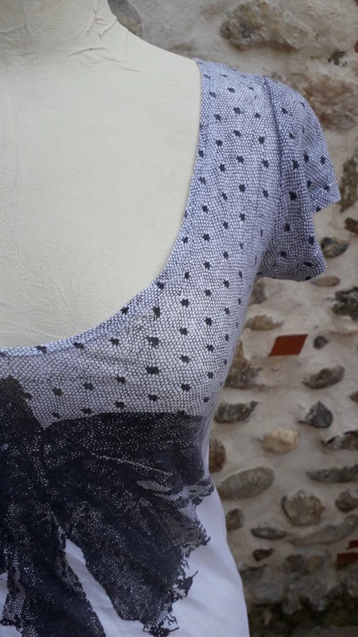 Tee-shirt coton blanc, dessin noir - photo numéro 4
