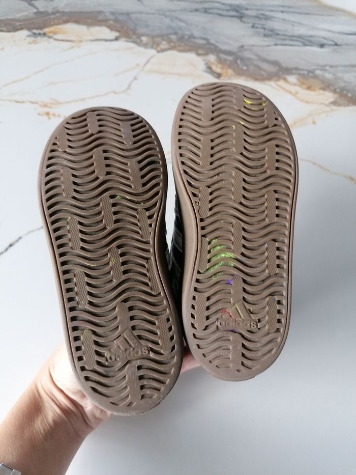 Adidas 26 - photo numéro 3