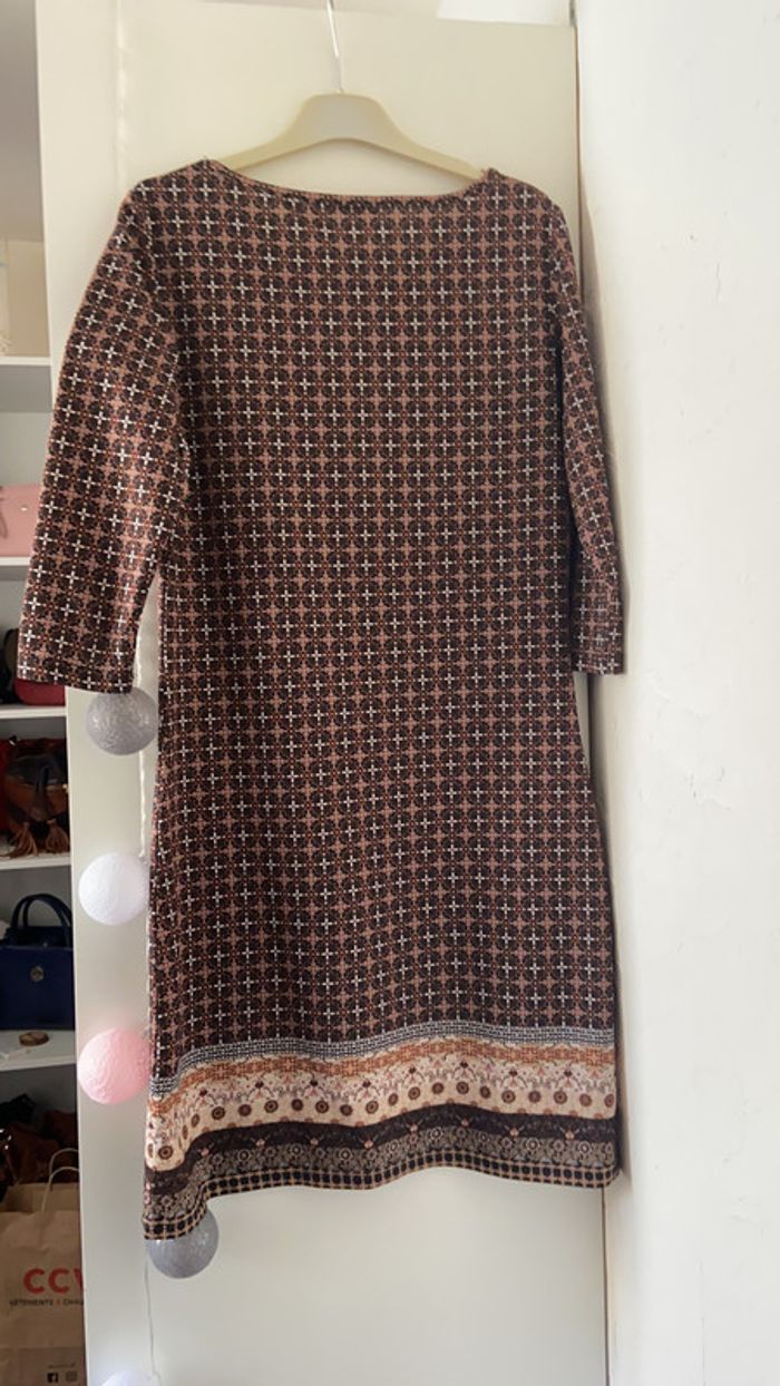 Robe marron - photo numéro 3