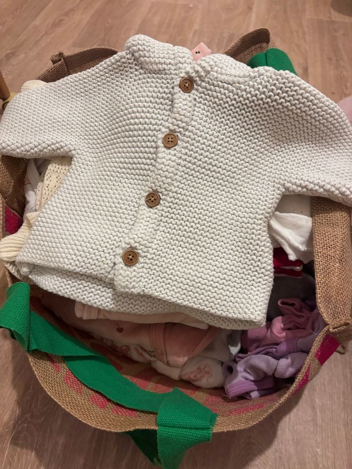 Lots vêtement Bébé fille 1 mois