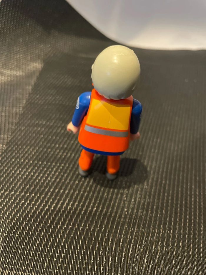Playmobil figurine homme cheveux barbe gris lunettes rescue sauveteurs gardes côtes - photo numéro 5