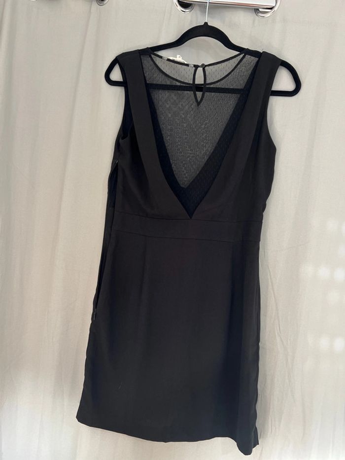 Robe noire - photo numéro 3
