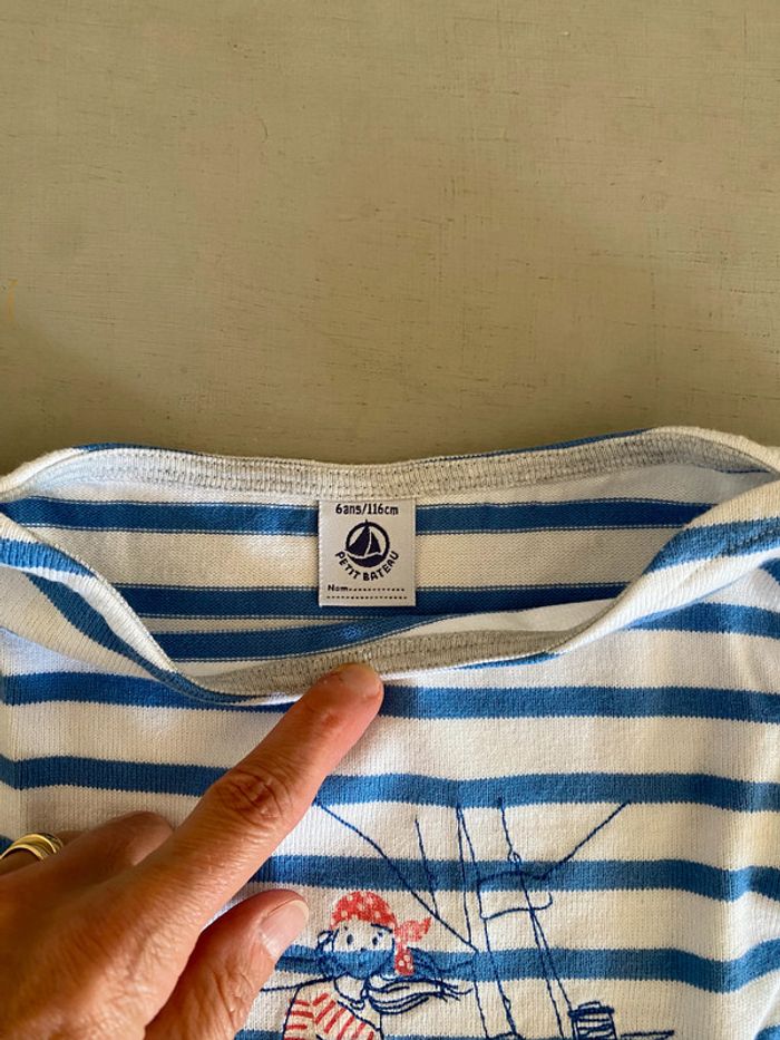 Marinière blanche à rayures bleues petit bateau 6 ans - photo numéro 13