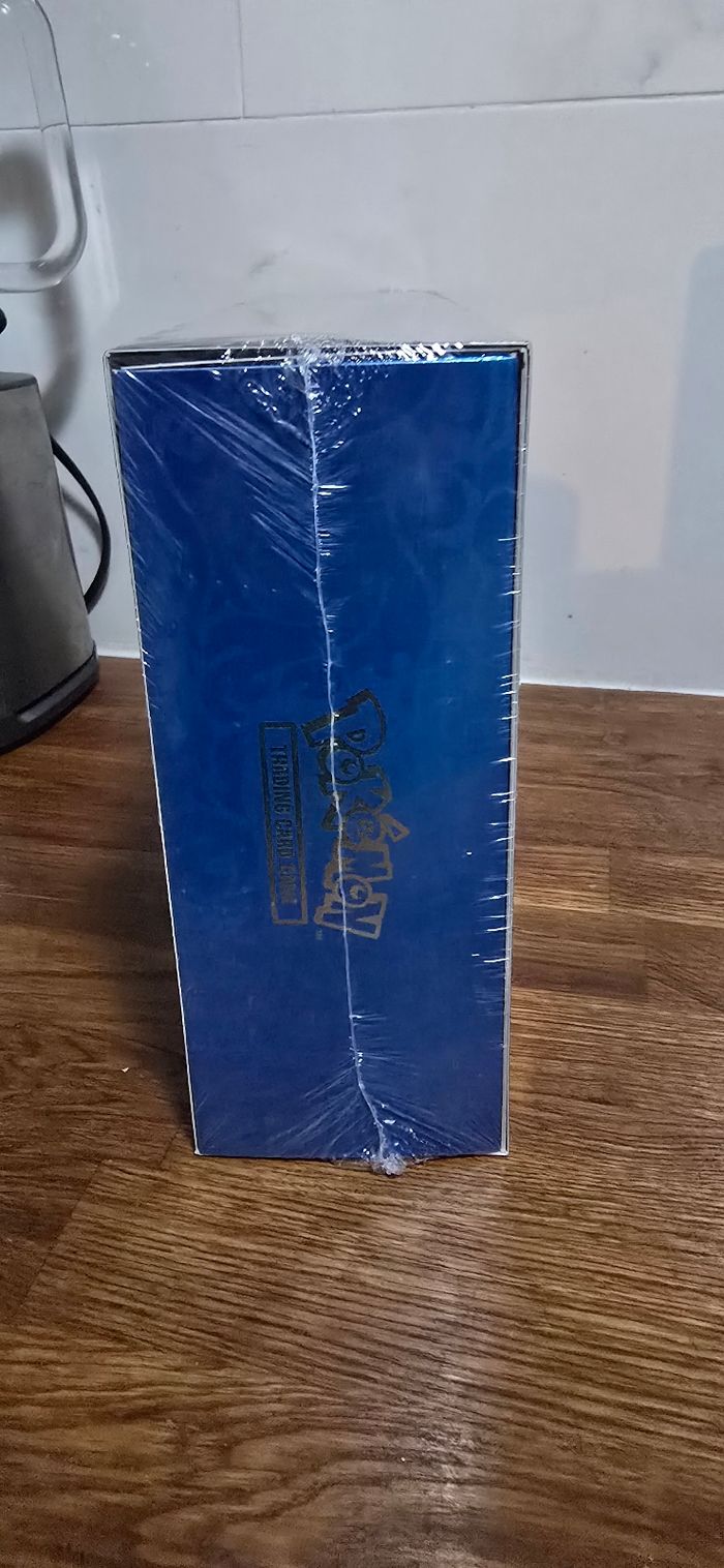 Coffret pokemon mega dracaufeu  x ex - photo numéro 5