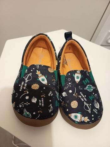 Chaussons cuir neufs