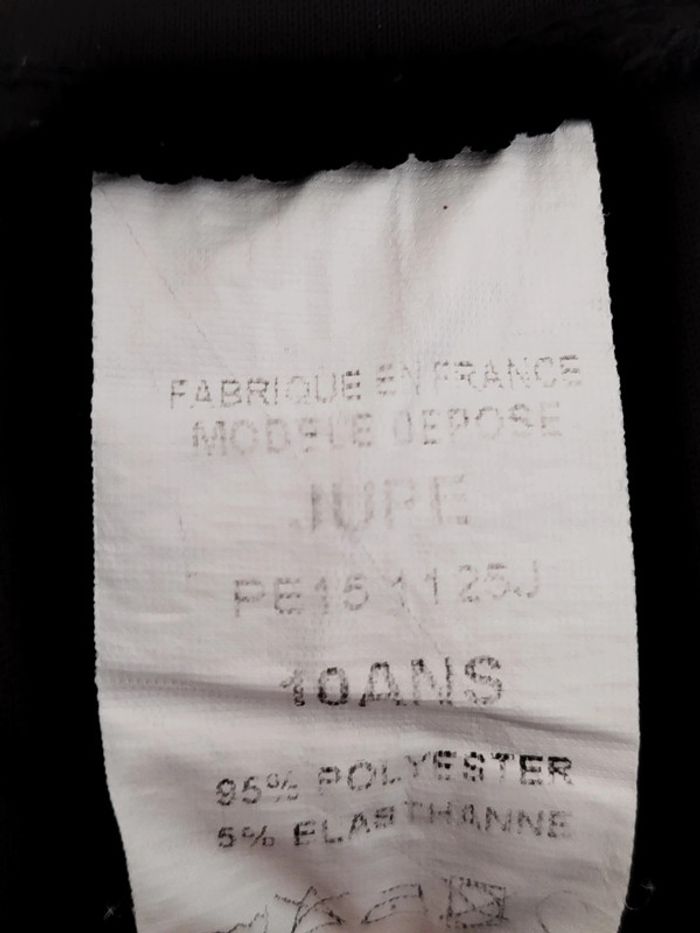 Jupe noire et blanche taille 10 ans - photo numéro 3