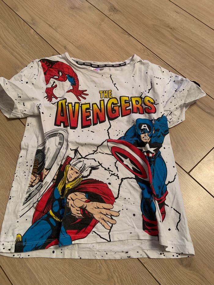 T shirt avengers 10 ans