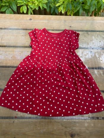 Robe motifs coeur
