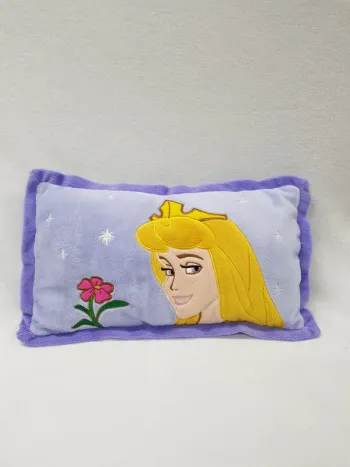 Coussin peluche princesse aurore la belle au bois dormant disney
