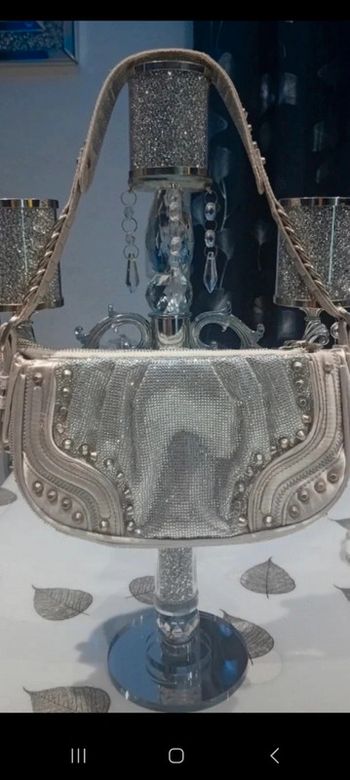 Sac zara avec strasses porte épaule  26x15