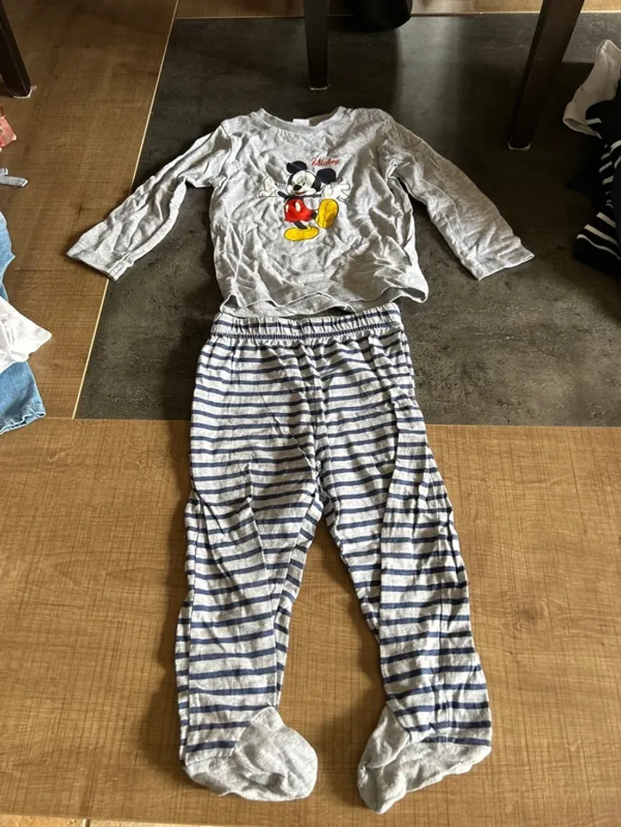 Pyjama bébé
