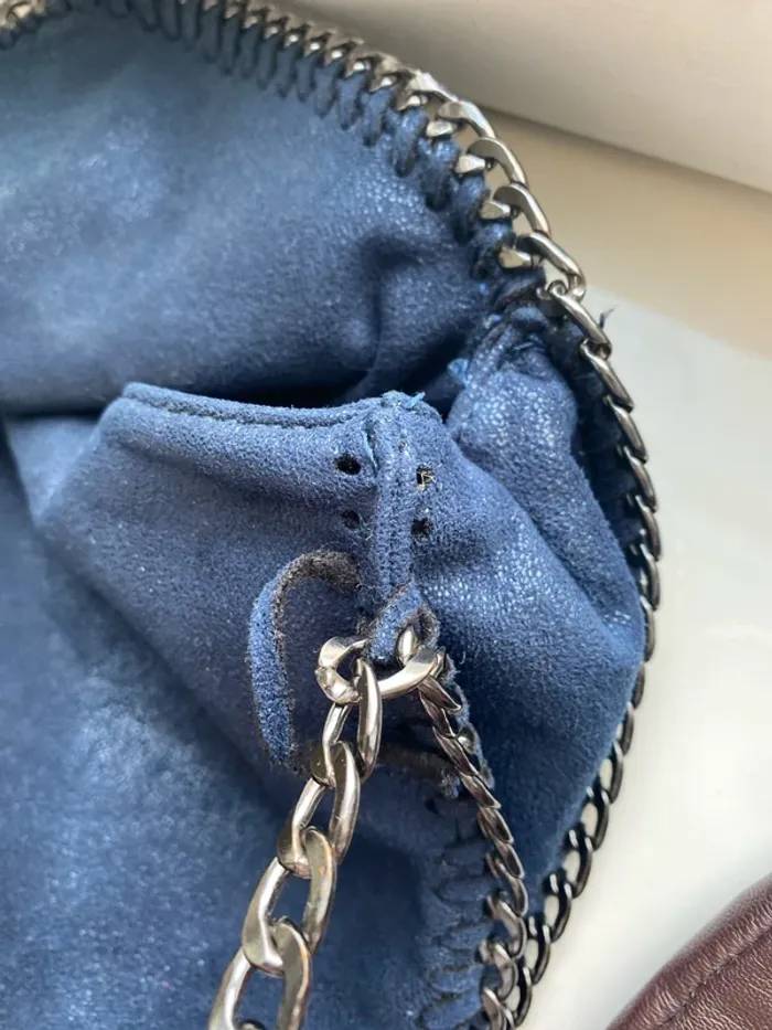 Sac en daim bleu avec chaînes - photo numéro 6