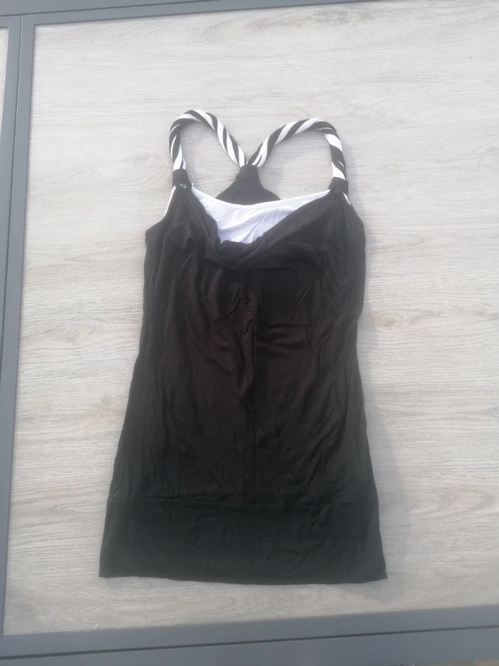 Top blanc et noir