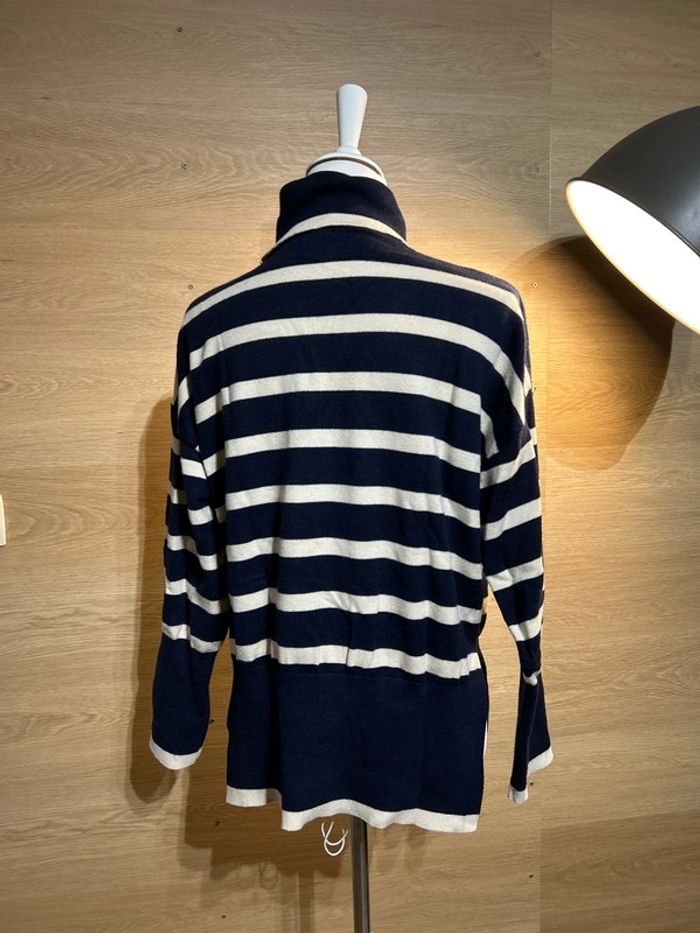 Pull col roulé taille S bleu marine beige parfait état tout doux top matière - photo numéro 4