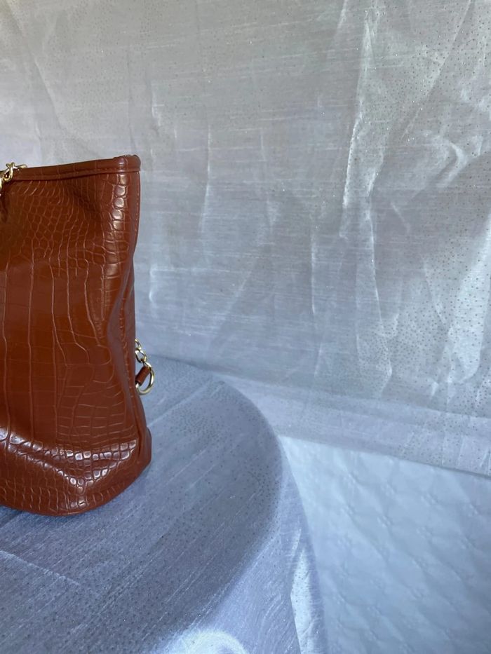 Sac marron effet python - Comme neuf - photo numéro 4