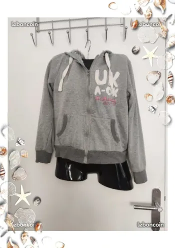 Gilet à capuche gris bien chaud avec intérieur en moumoute taille 12 ans New Look