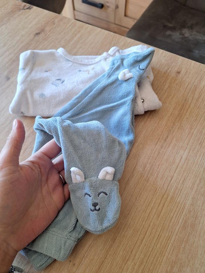 Pyjamas 2 pièces 3 mois - photo numéro 2