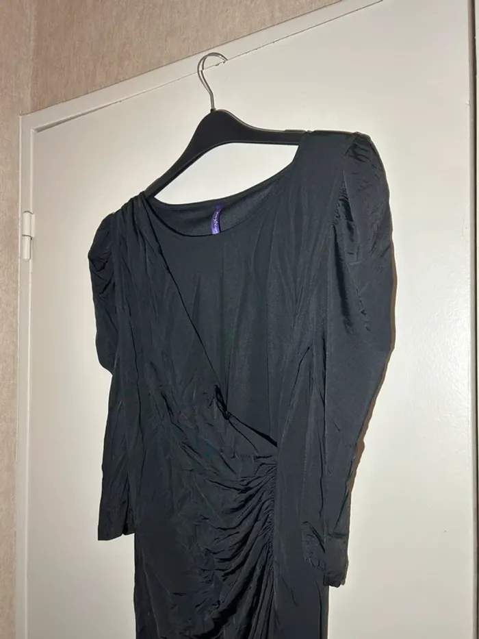 Robe noire seraphine - photo numéro 4