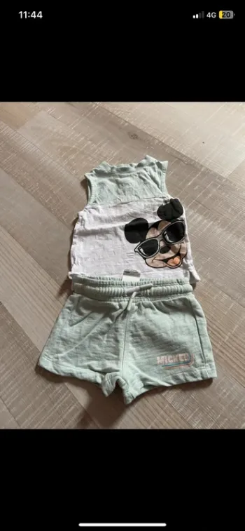 Ensemble Mickey