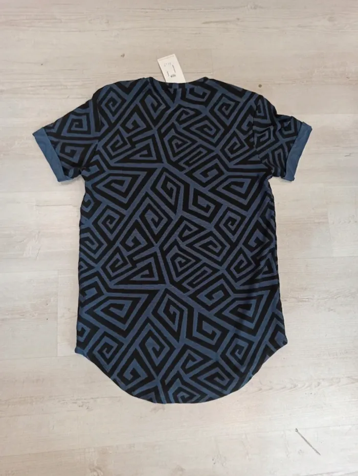 Tee shirt bleu et noir homme M - photo numéro 3