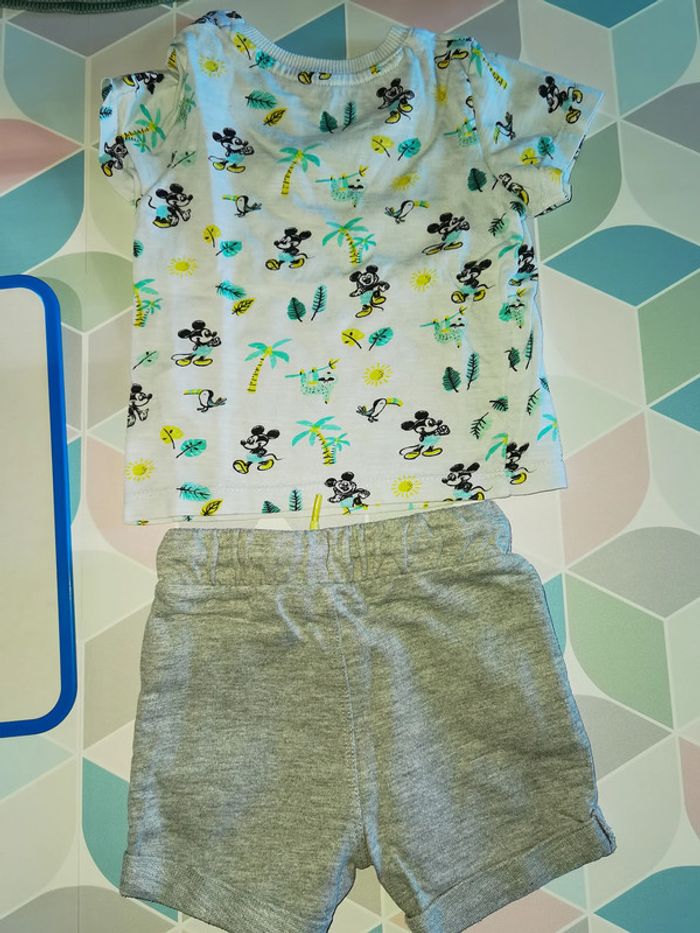 A93 - ensemble garçon 6 mois - photo numéro 3