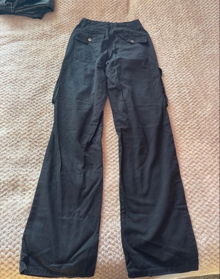 Pantalon TAILLE 32 Bershka - photo numéro 7