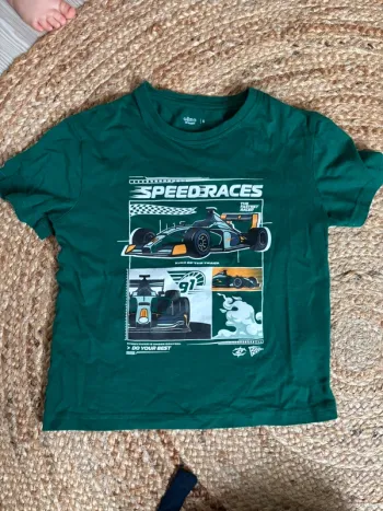 T-shirt Gemo vert 6 ans neuf