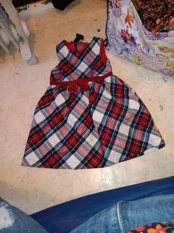 Robe style écossais 4 5 ans h et m pas de vinted go
