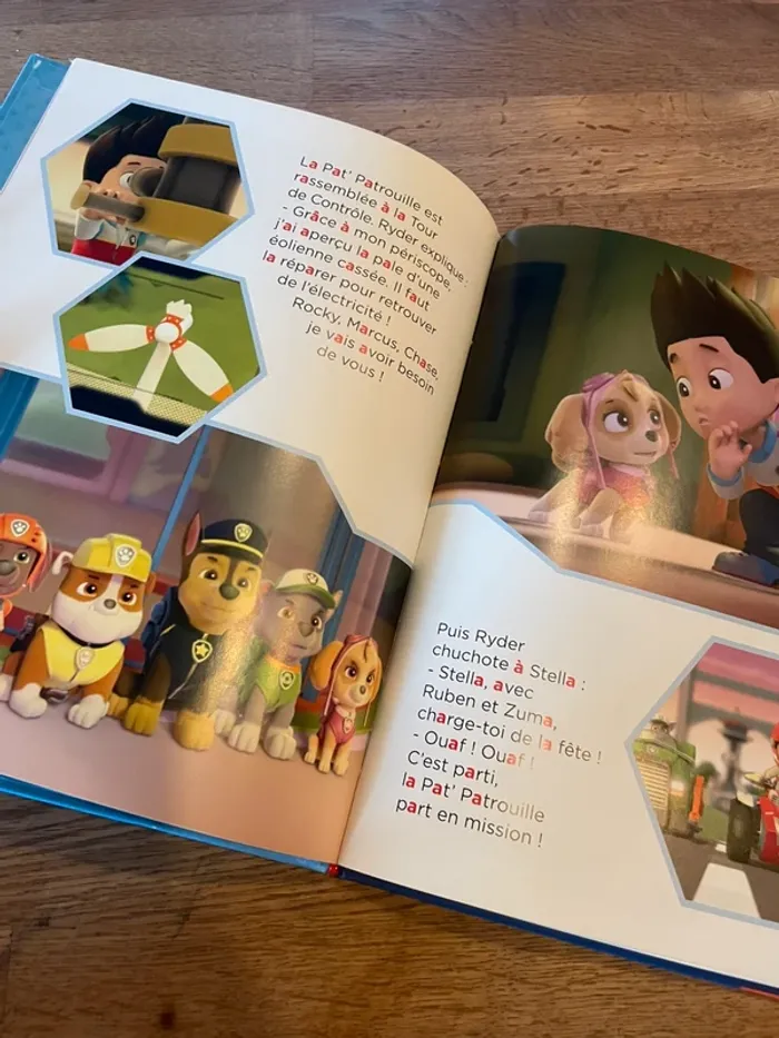Livre La Pat Patrouille Paw Patrol L’ABC lettres chiffres formes et couleurs La lettre A - photo numéro 7