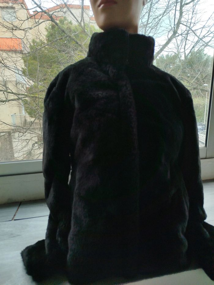 Zara#veste#fourrure#noire# - photo numéro 3