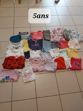Lot de vêtements