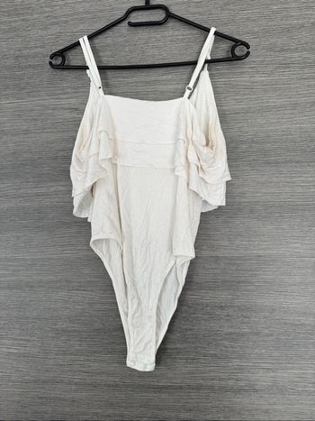🖤🤍 Lot de 2 bodys femme – blanc & noir – style chic et féminin ! ✨