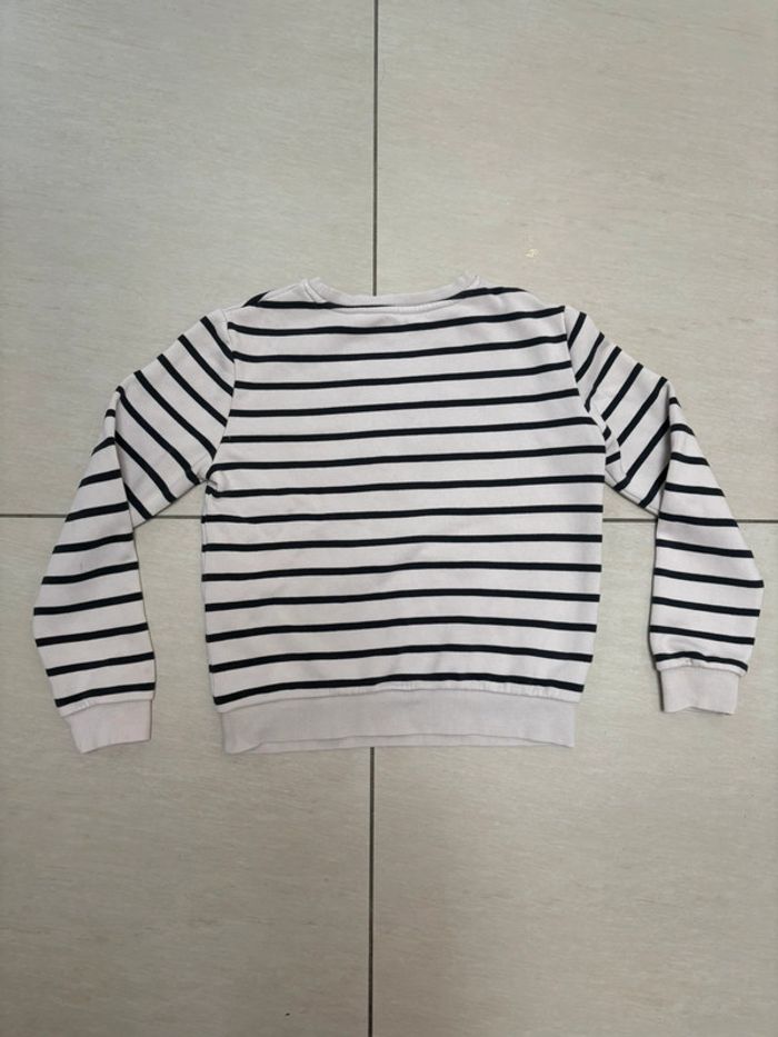 Pull ligné avec cœur rouge à paillettes « you are here » - photo numéro 2