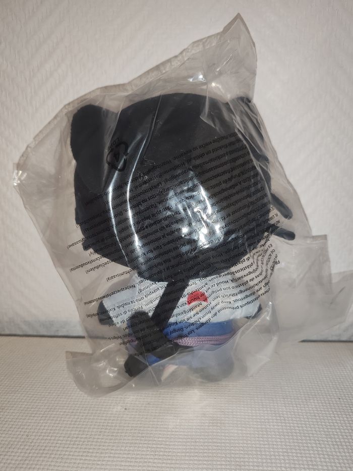 Peluche Naruto Shippuden & Hello Kitty Chocolat Sasuke 20 CM. - photo numéro 3