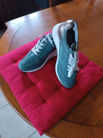 Baskets compensées kaki clair 39