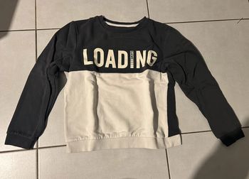 Pull Kiabi 10 ans noir et gris