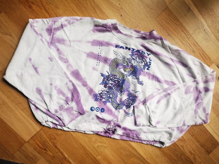 Pull court dessin dragon