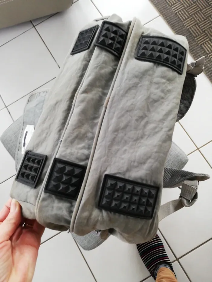 Sac à dos scolaire - photo numéro 5